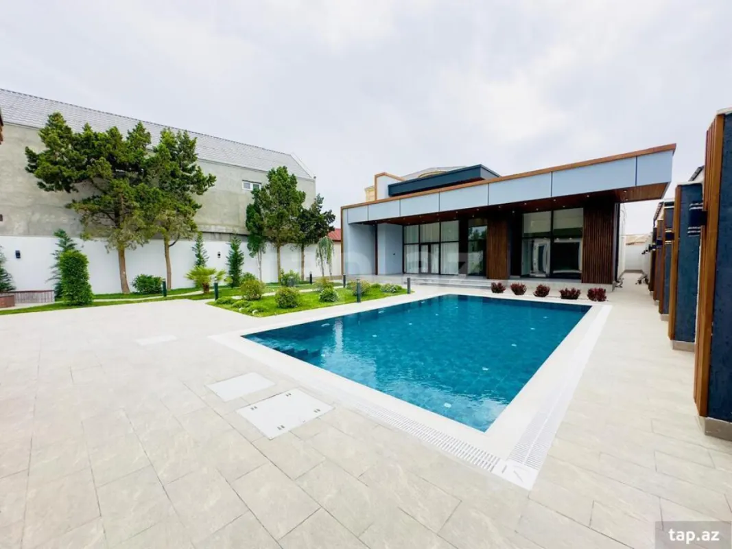 Satılır 5 otaqlı həyət evi