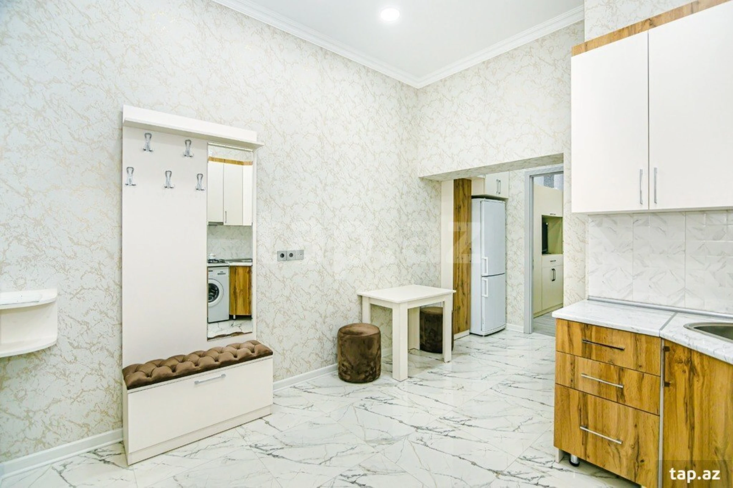 Kirayə verilir 1 otaqlı yeni tikili 45 m²