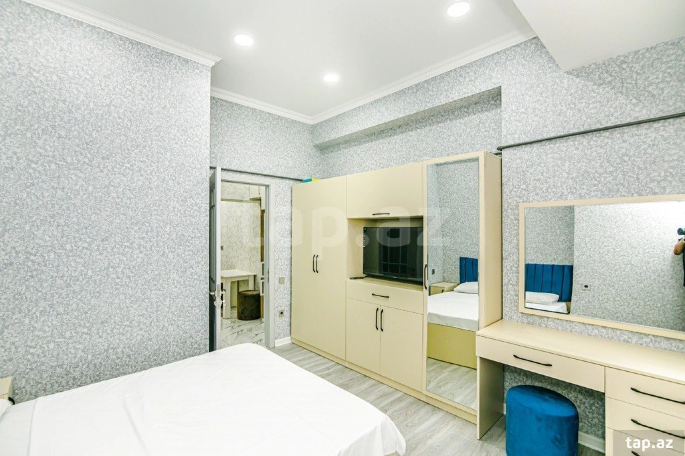 Kirayə verilir 1 otaqlı yeni tikili 45 m²