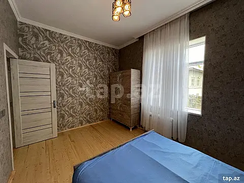 Kirayə verilir 4 otaqlı həyət evi