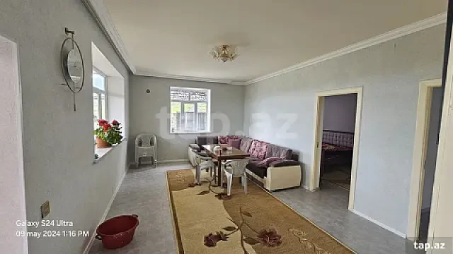 Kirayə verilir 4 otaqlı həyət evi 150 m² — Şamaxı 4 otaq 150.00 m²