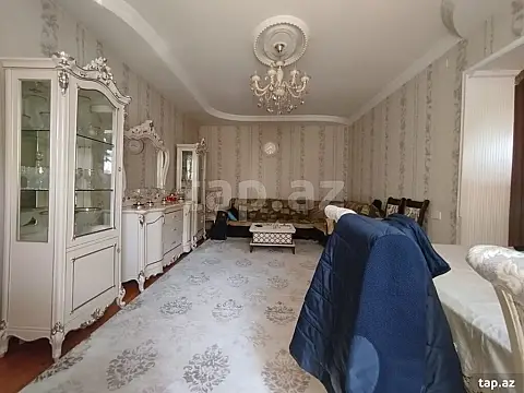 Satılır 5 otaqlı həyət evi