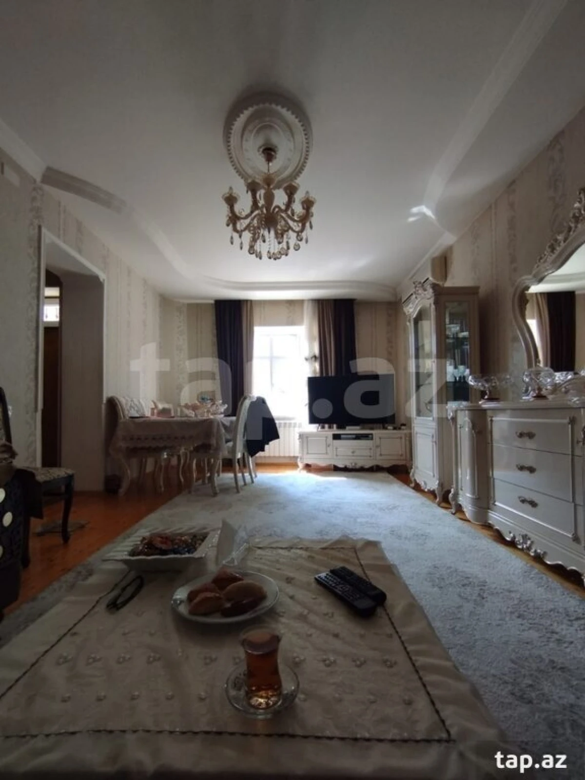 Satılır 5 otaqlı həyət evi