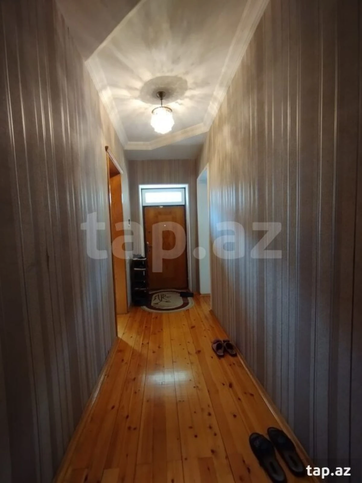 Satılır 5 otaqlı həyət evi