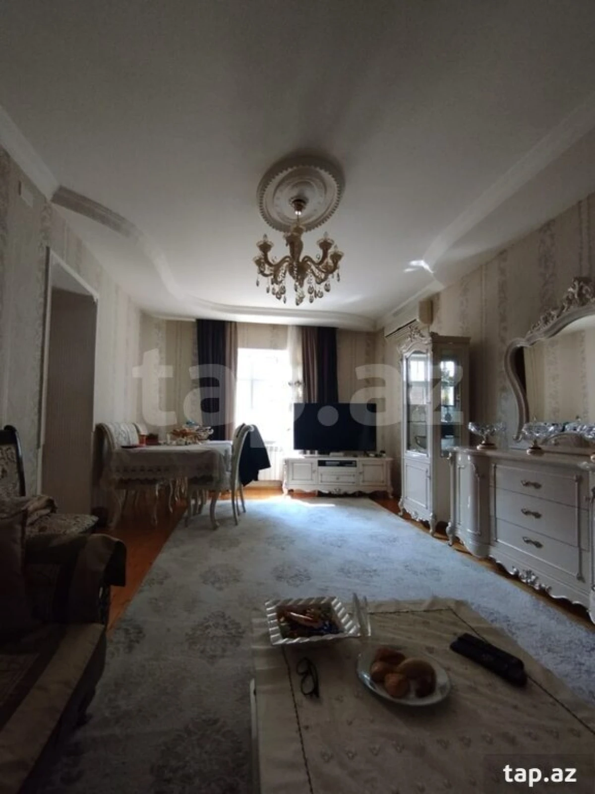 Satılır 5 otaqlı həyət evi