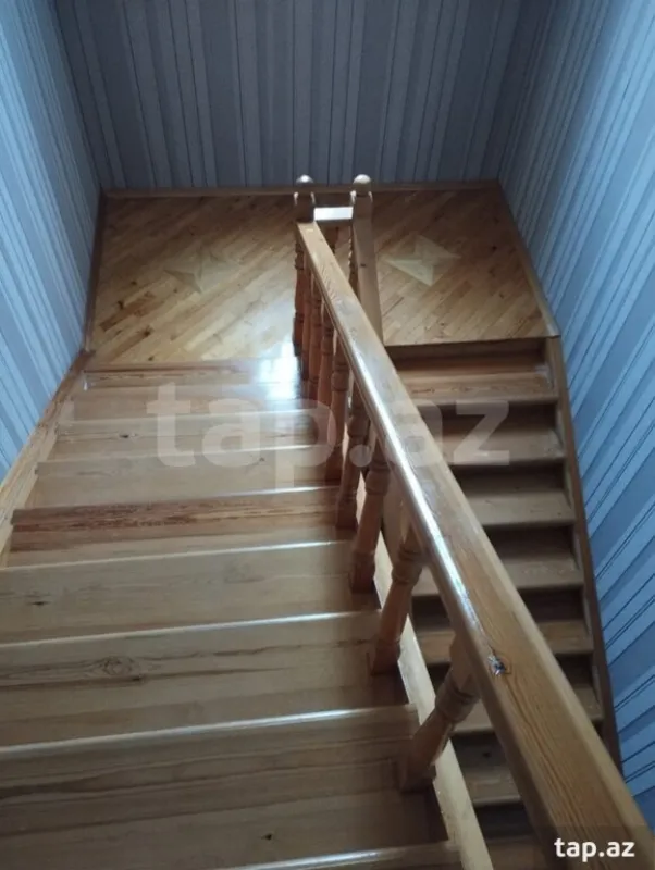 Satılır 5 otaqlı həyət evi