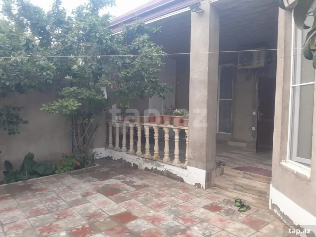 Satılır 3 otaqlı həyət evi