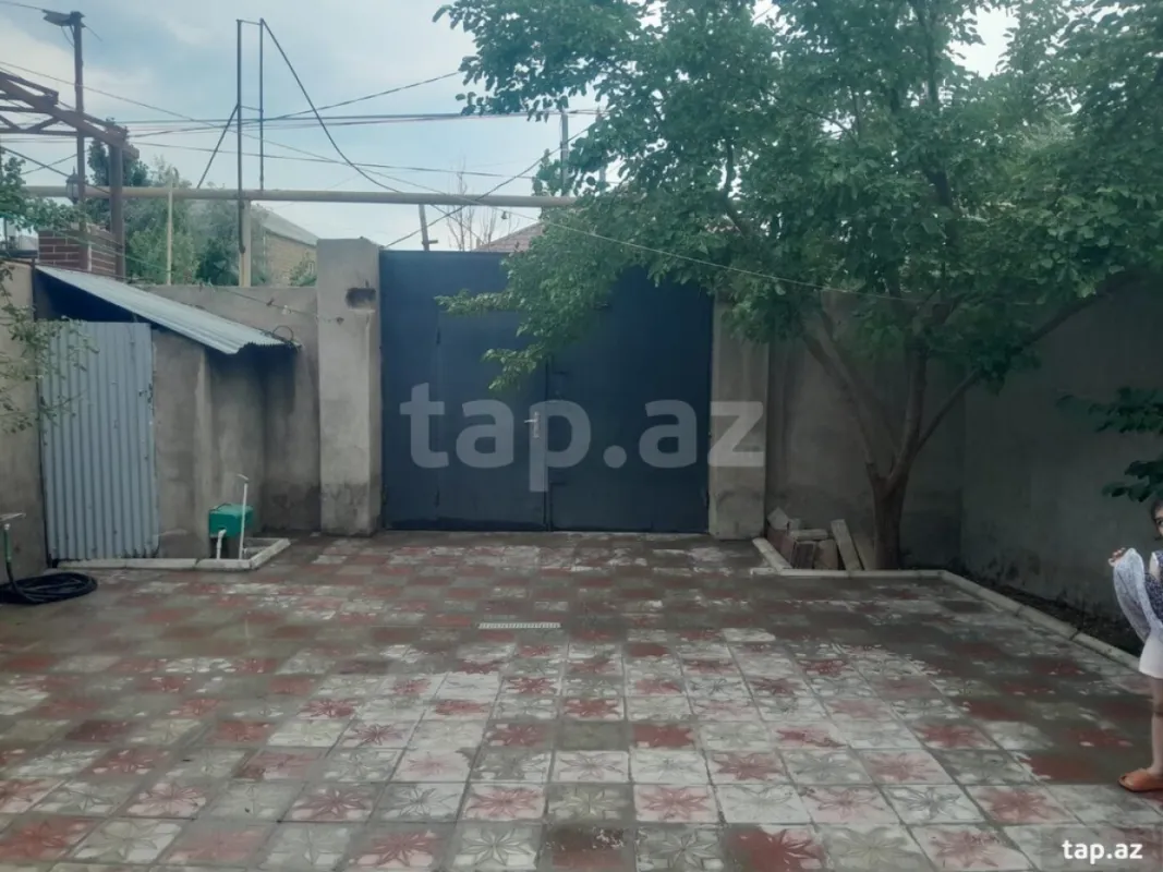 Satılır 3 otaqlı həyət evi