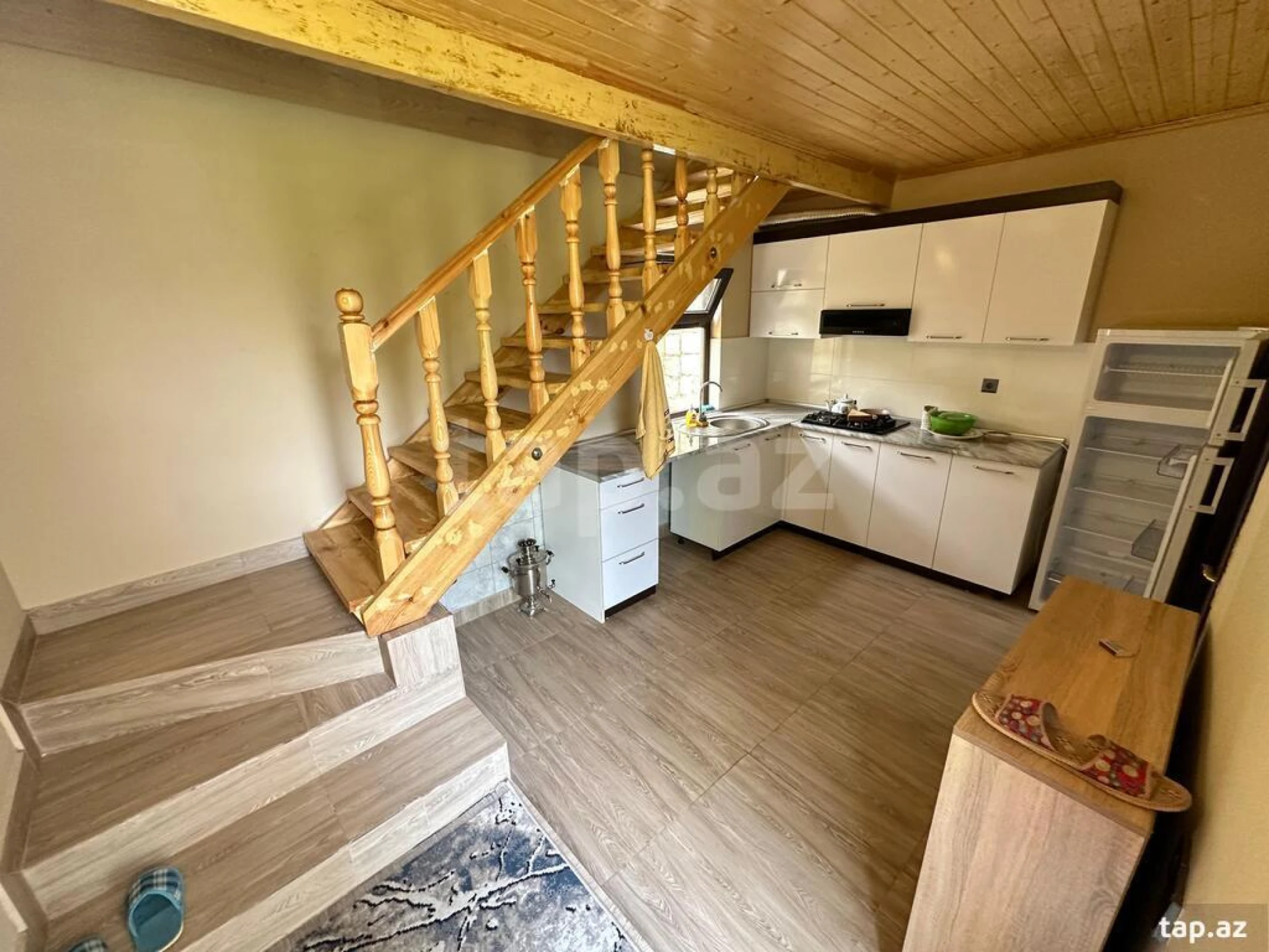 Kirayə verilir 3 otaqlı həyət evi