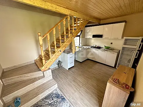 Kirayə verilir 3 otaqlı həyət evi