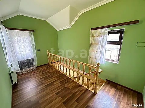 Kirayə verilir 3 otaqlı həyət evi