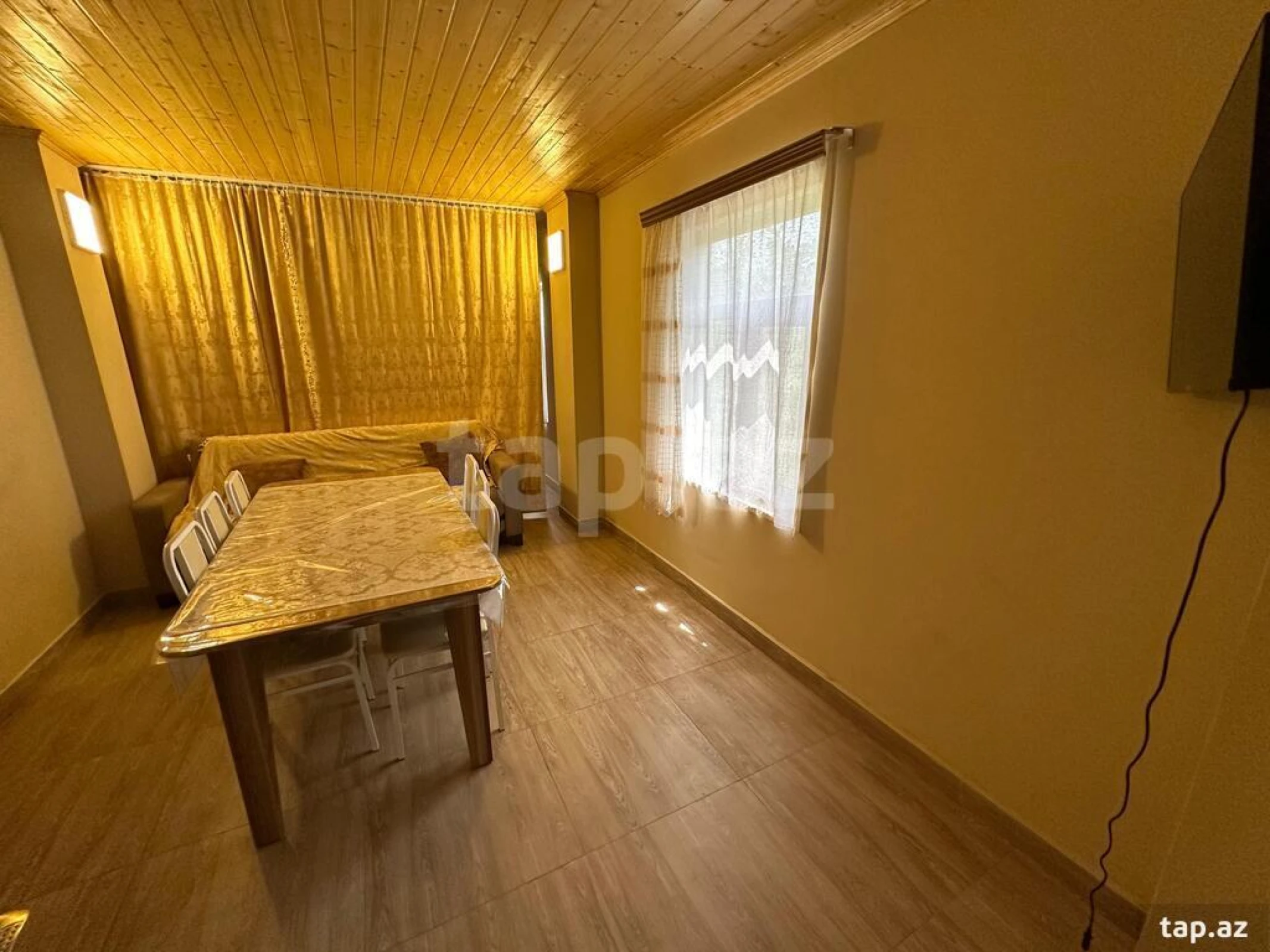 Kirayə verilir 3 otaqlı həyət evi