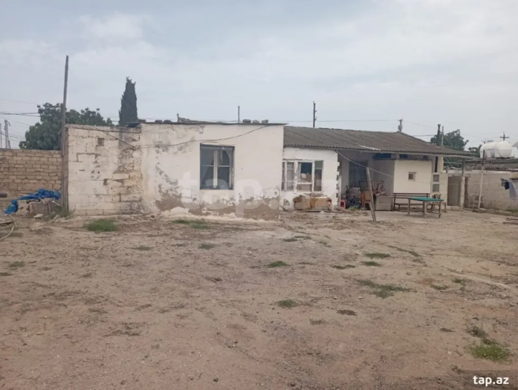 Satılır 4 otaqlı həyət evi 60 m²