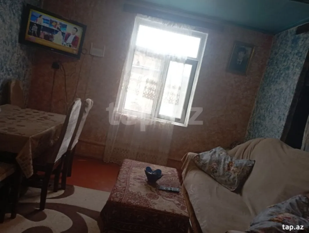 Satılır 4 otaqlı həyət evi 60 m²