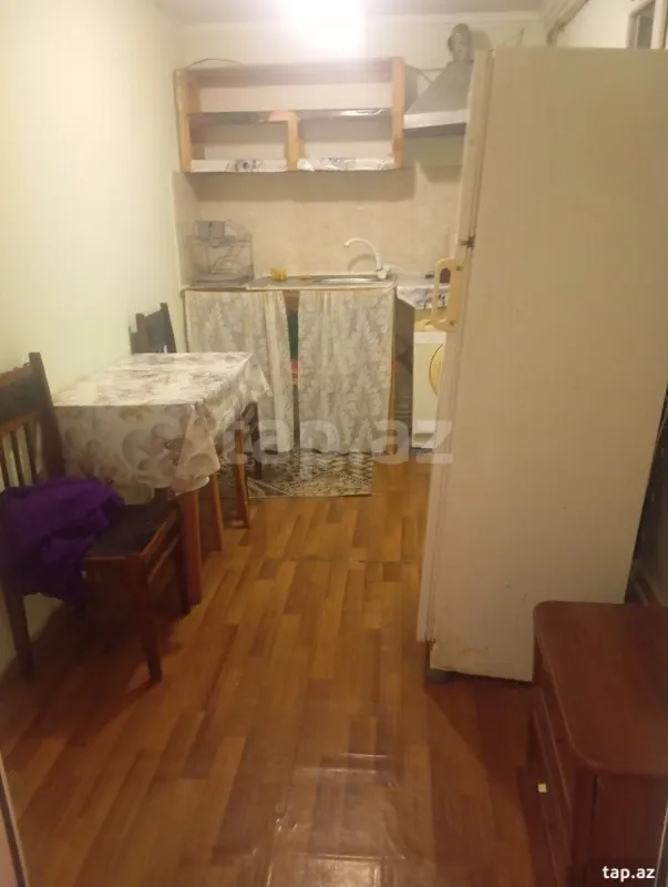 Kirayə verilir 1 otaqlı həyət evi