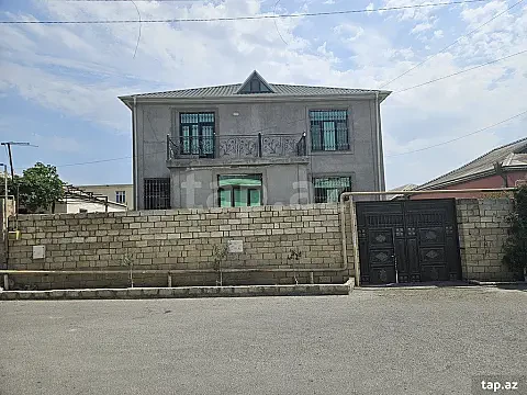 Satılır 8 otaqlı həyət evi 300 m² — Bakı, Binəqədi 8 otaq 300.00 m²