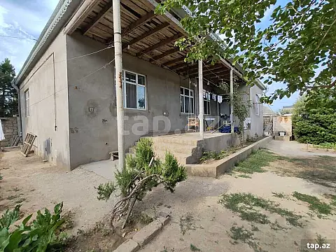 Satılır 4 otaqlı həyət evi — Bakı, Buzovna 4 otaq