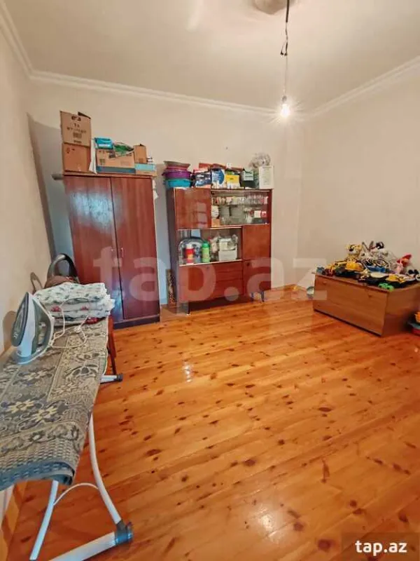 Satılır 4 otaqlı həyət evi