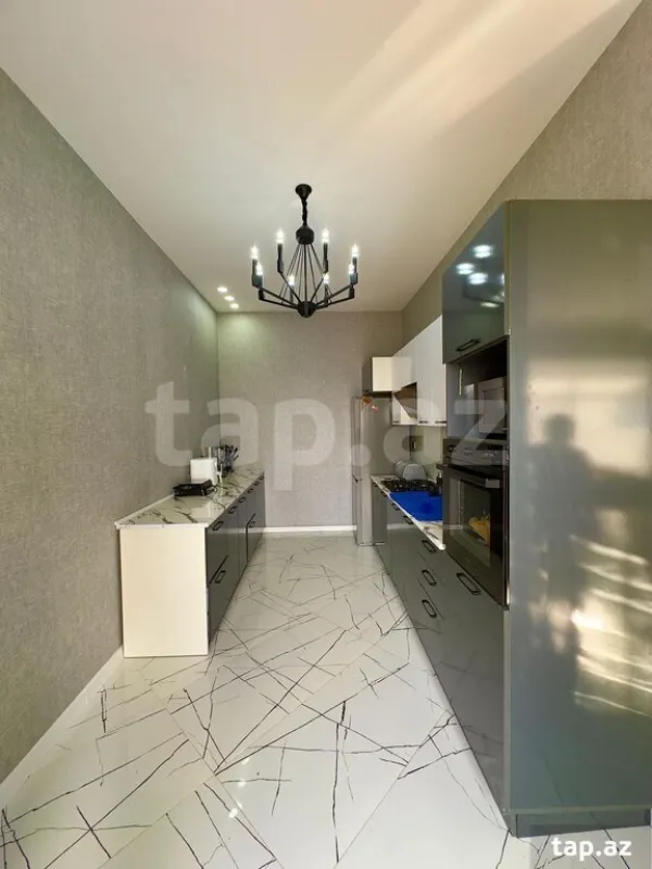 Kirayə verilir 4 otaqlı həyət evi 180 m²