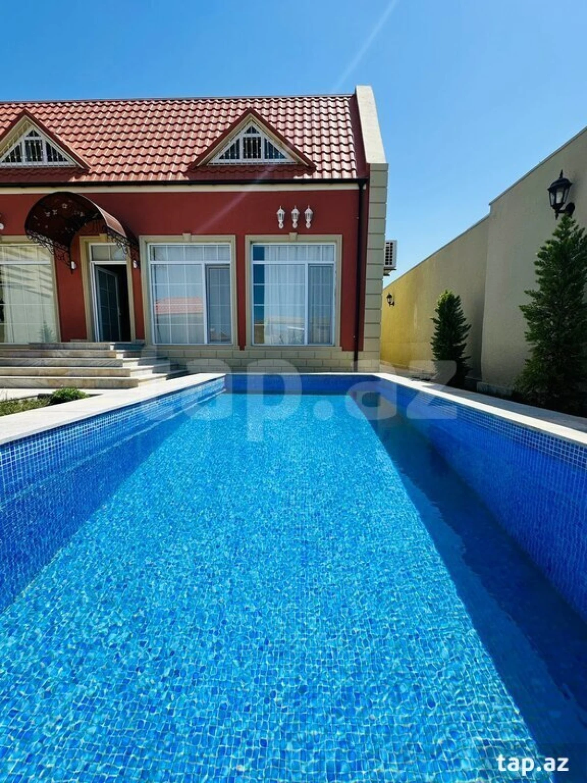 Kirayə verilir 4 otaqlı həyət evi 180 m²