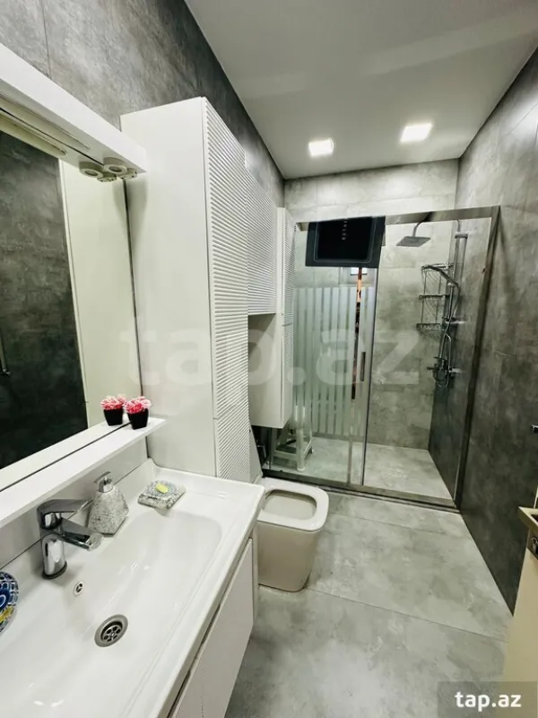 Kirayə verilir 4 otaqlı həyət evi 180 m²