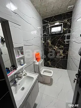 Kirayə verilir 4 otaqlı həyət evi