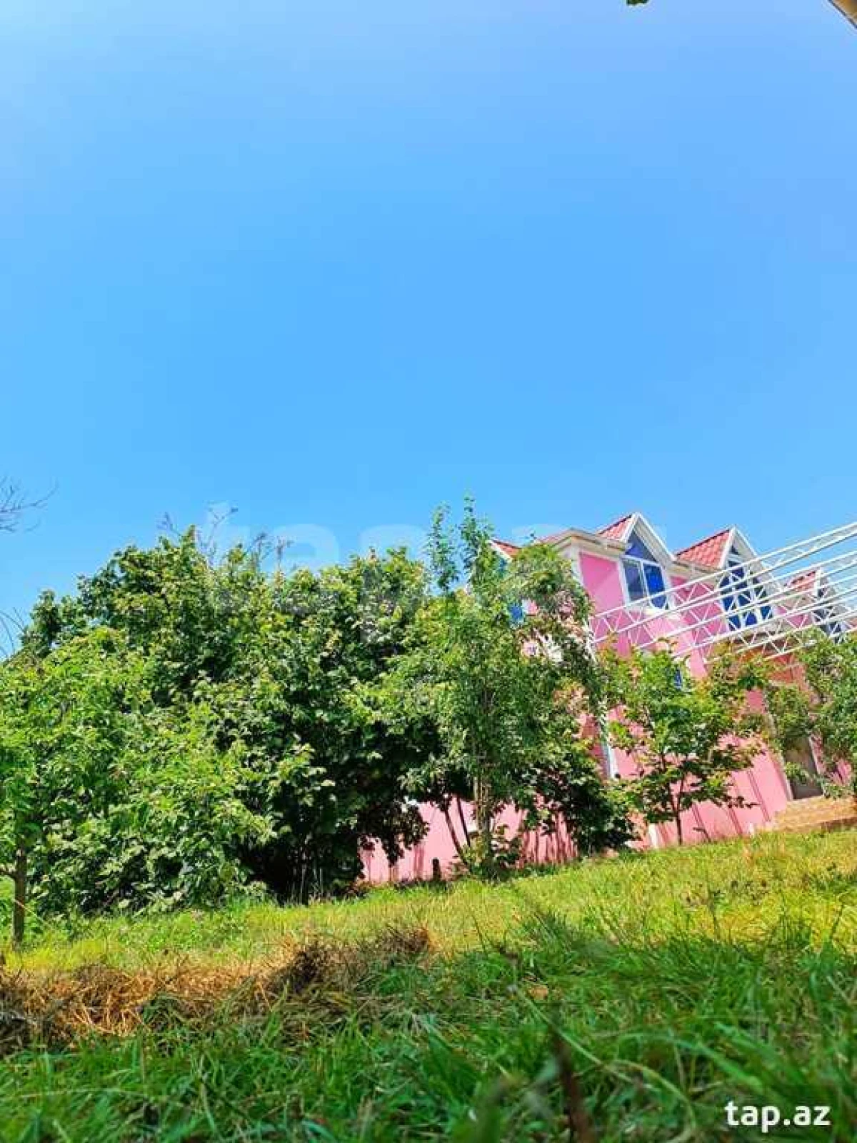 Kirayə verilir 4 otaqlı həyət evi