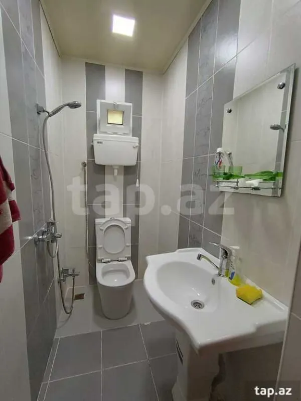 Kirayə verilir 4 otaqlı həyət evi