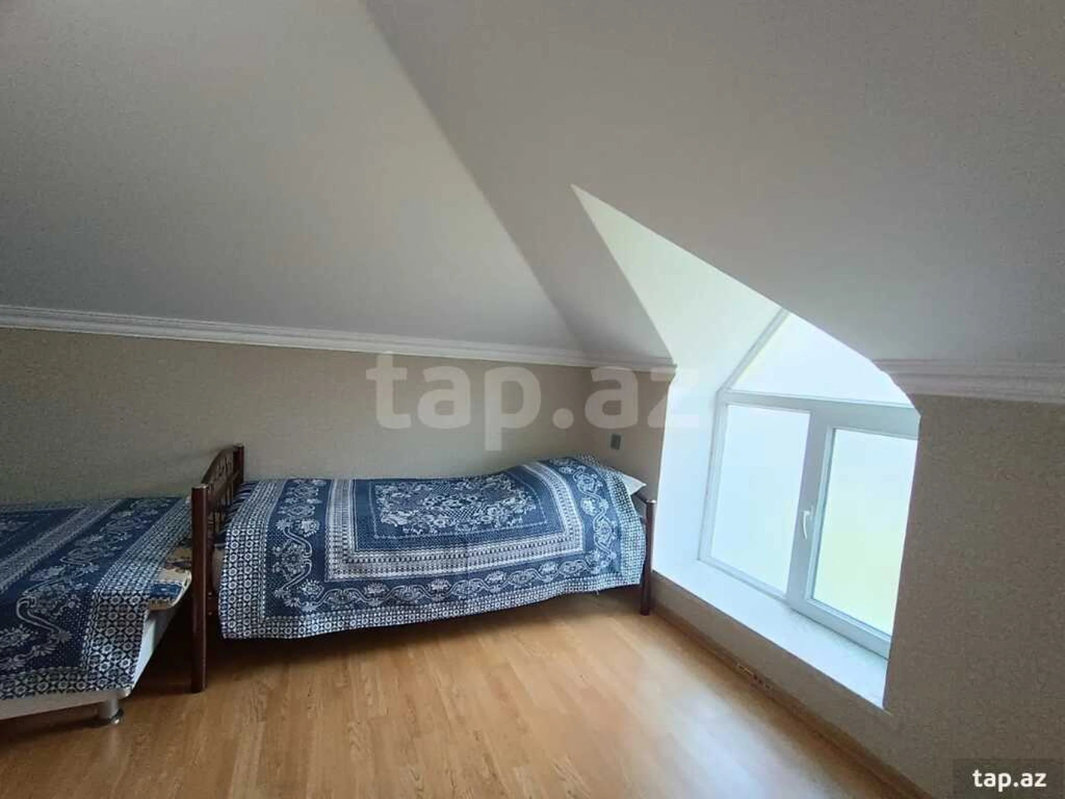 Kirayə verilir 4 otaqlı həyət evi