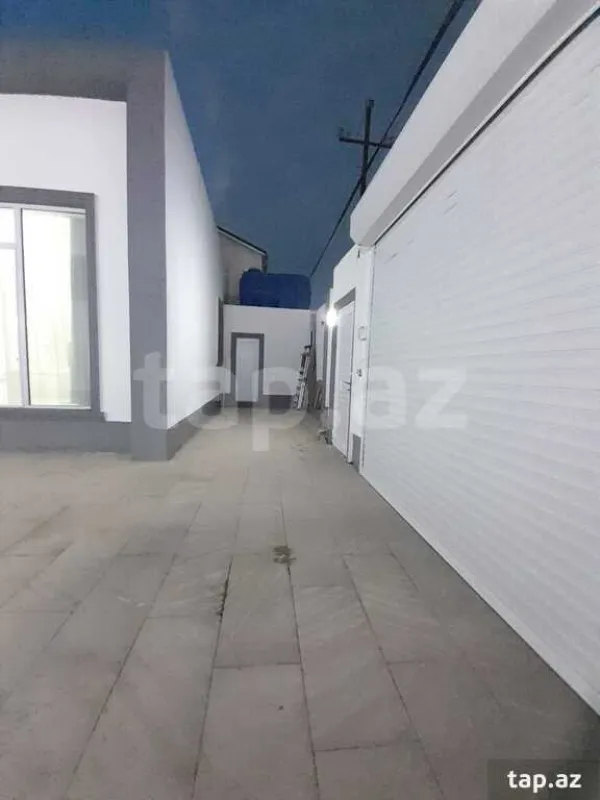 Satılır 4 otaqlı həyət evi 130 m²