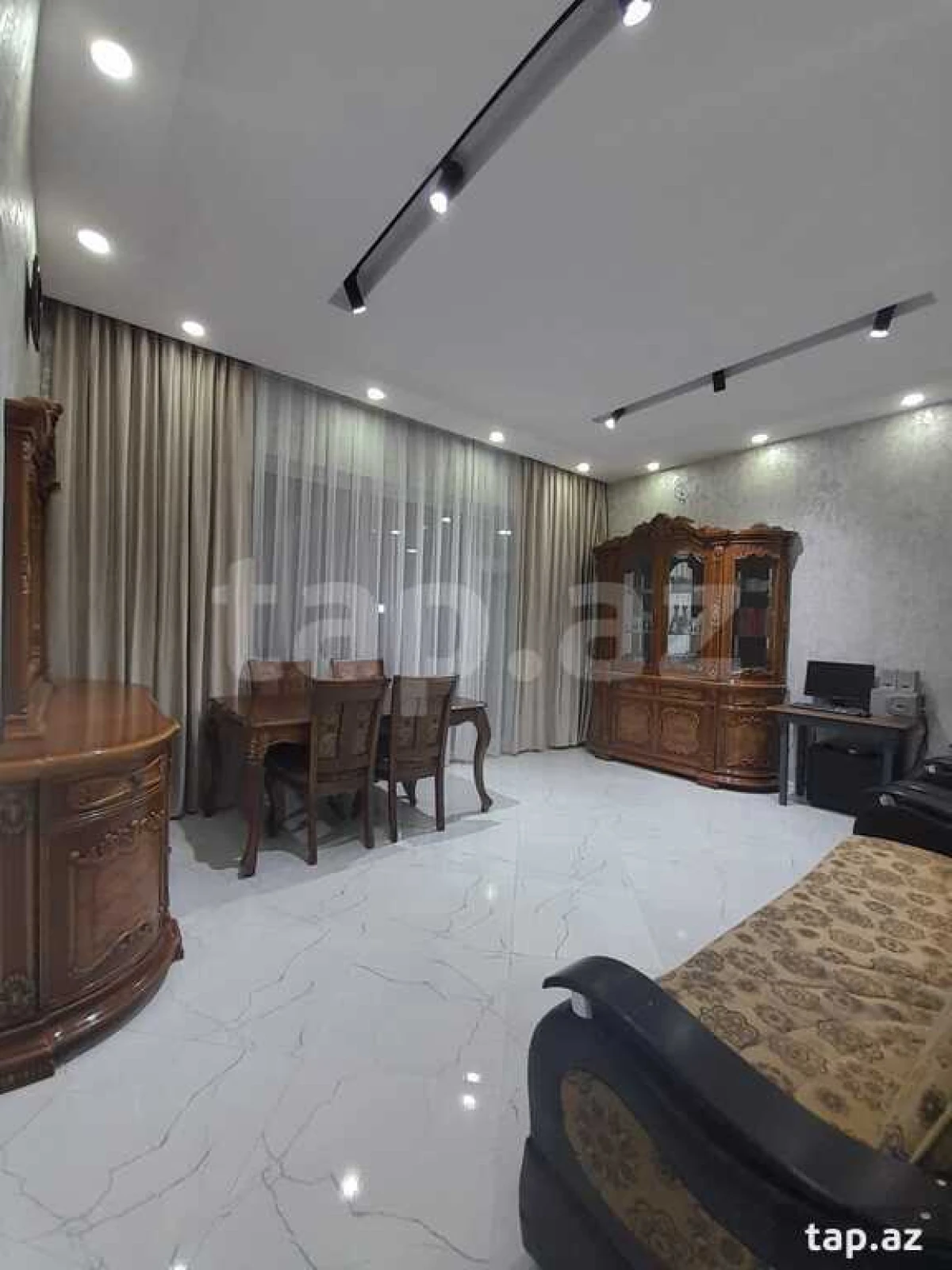 Satılır 4 otaqlı həyət evi 130 m²