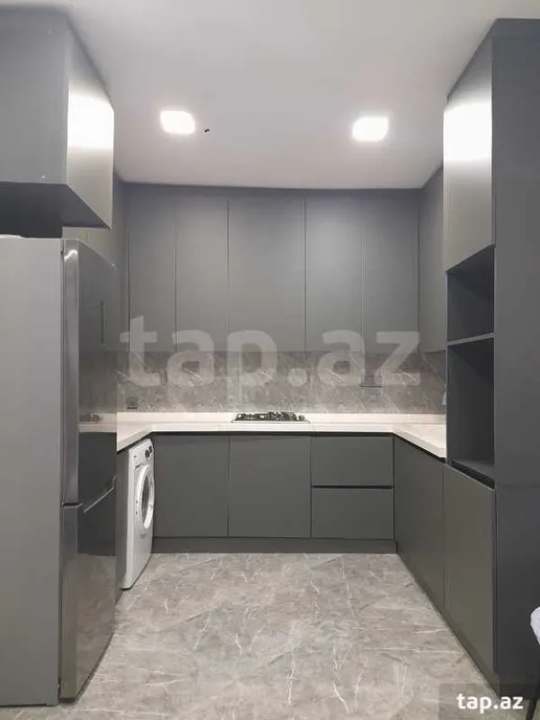 Satılır 4 otaqlı həyət evi 130 m²