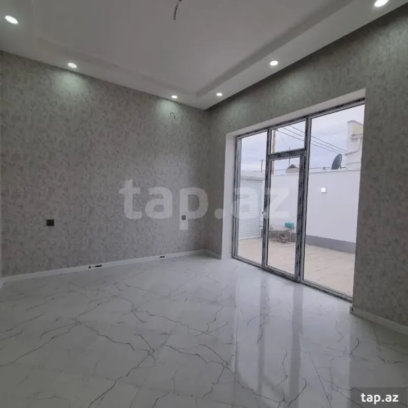 Satılır 4 otaqlı həyət evi 130 m²