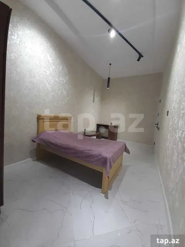 Satılır 4 otaqlı həyət evi 130 m²
