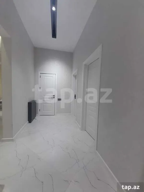 Satılır 4 otaqlı həyət evi 130 m²