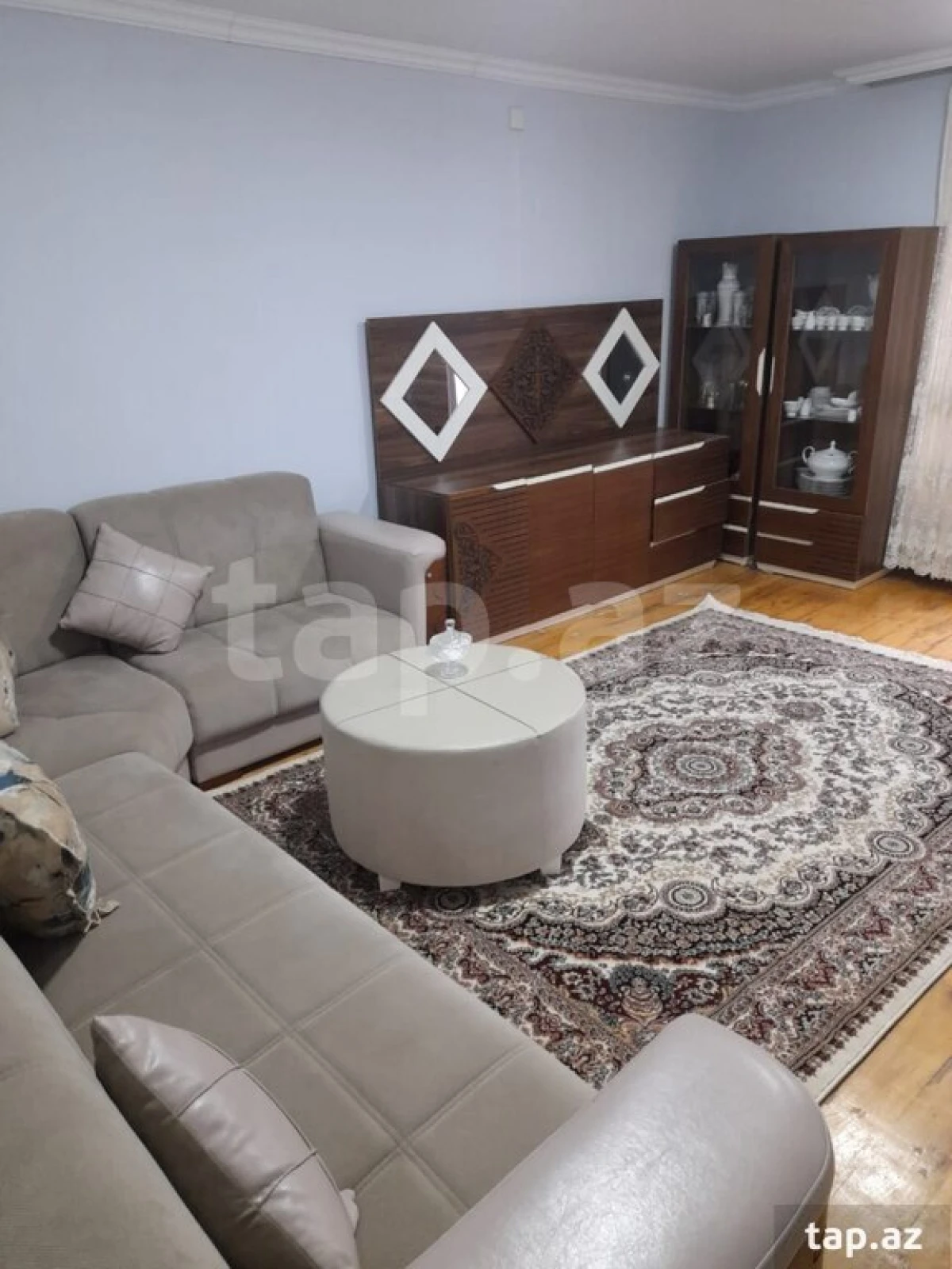 Kirayə verilir 3 otaqlı həyət evi