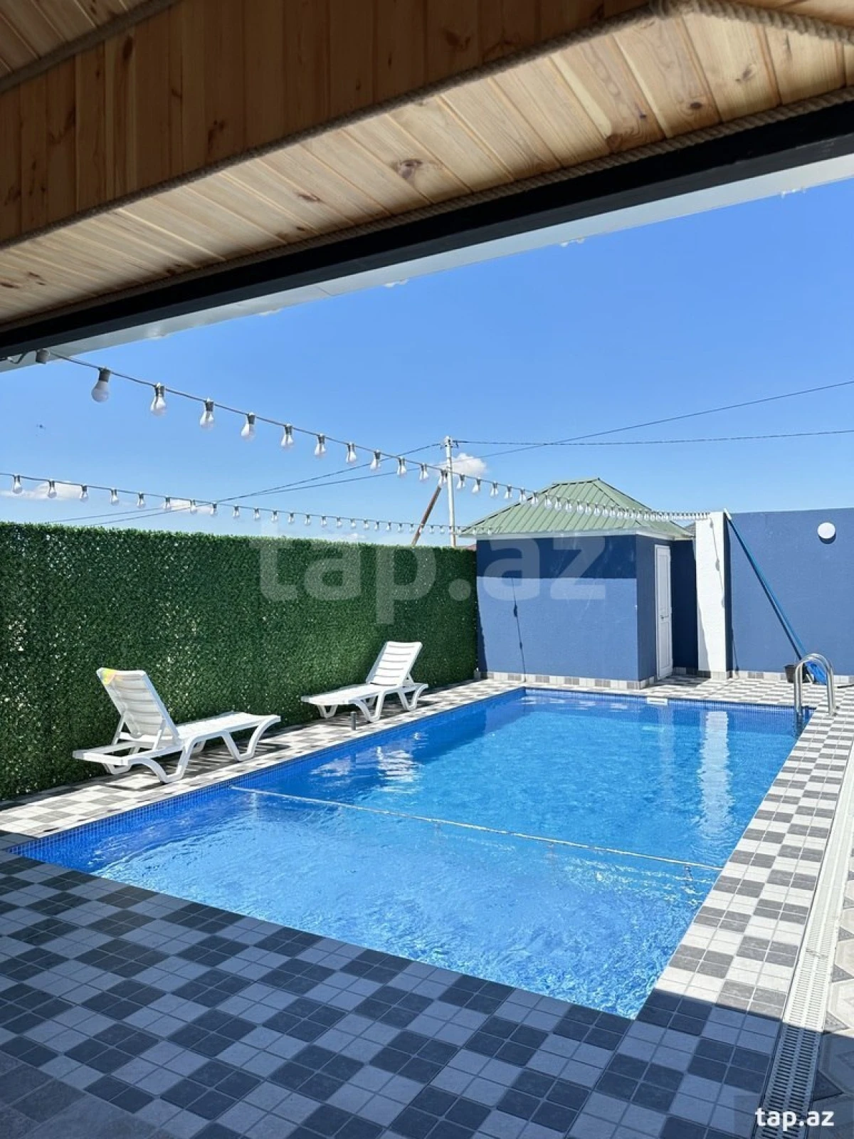 Kirayə verilir 2 otaqlı həyət evi 100 m²