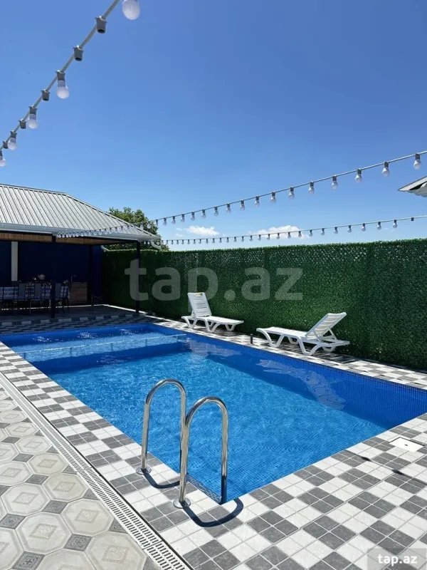 Kirayə verilir 2 otaqlı həyət evi 100 m²