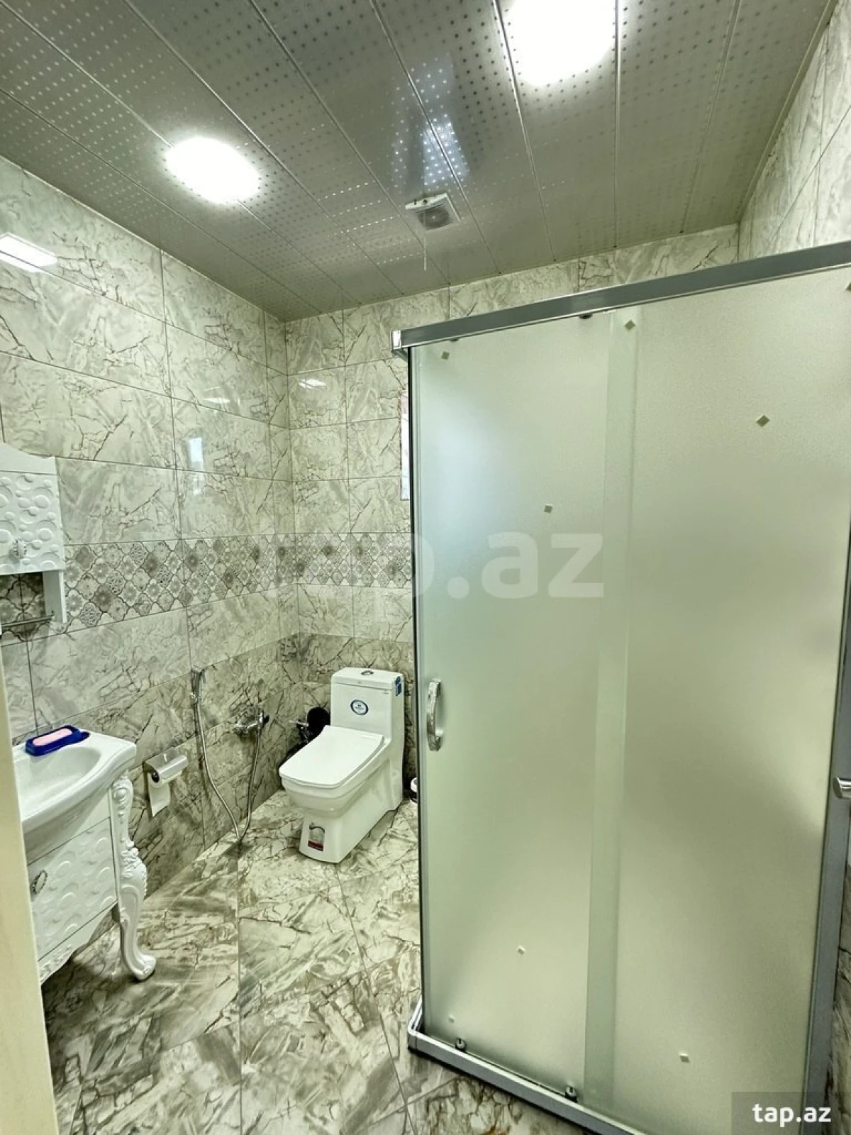 Kirayə verilir 2 otaqlı həyət evi 100 m²