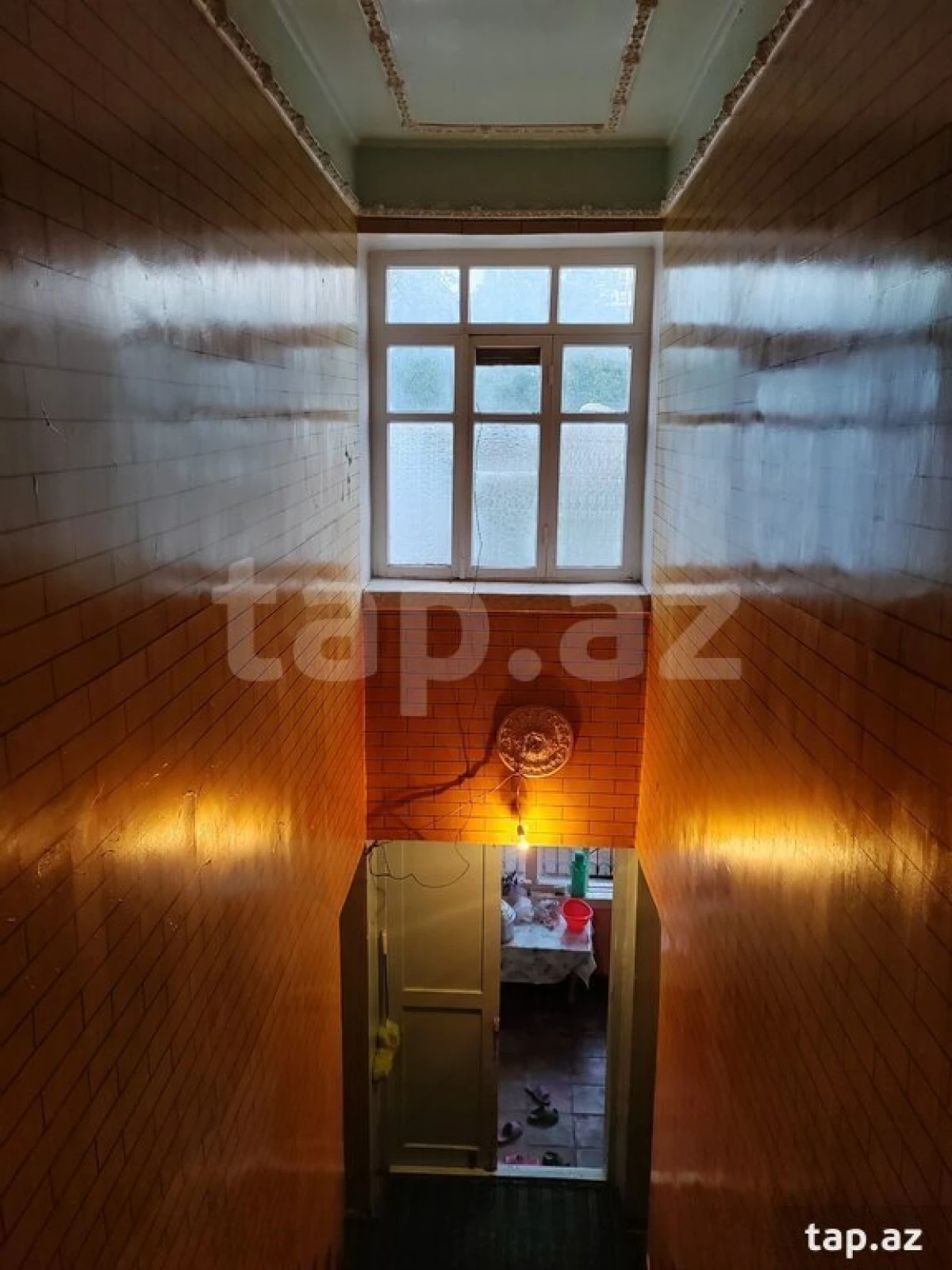 Satılır 6 otaqlı həyət evi