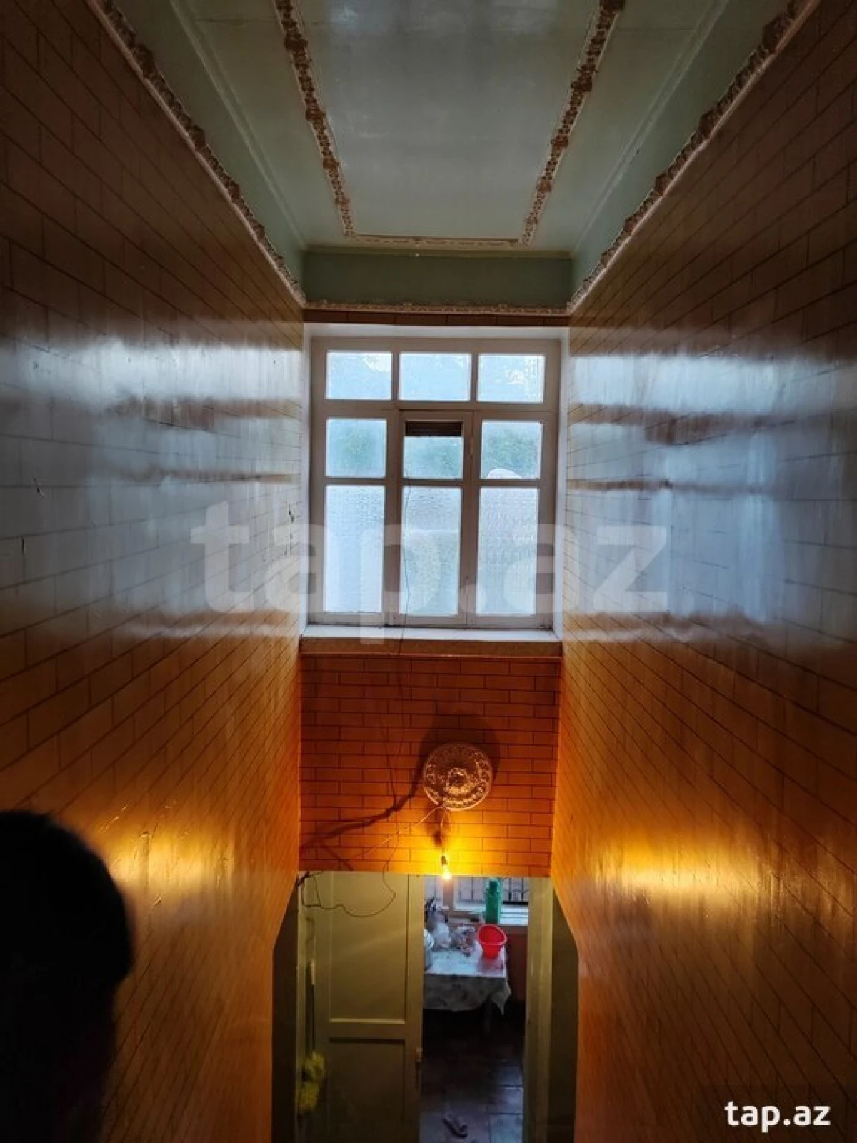 Satılır 6 otaqlı həyət evi