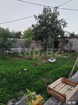 Satılır 6 otaqlı həyət evi