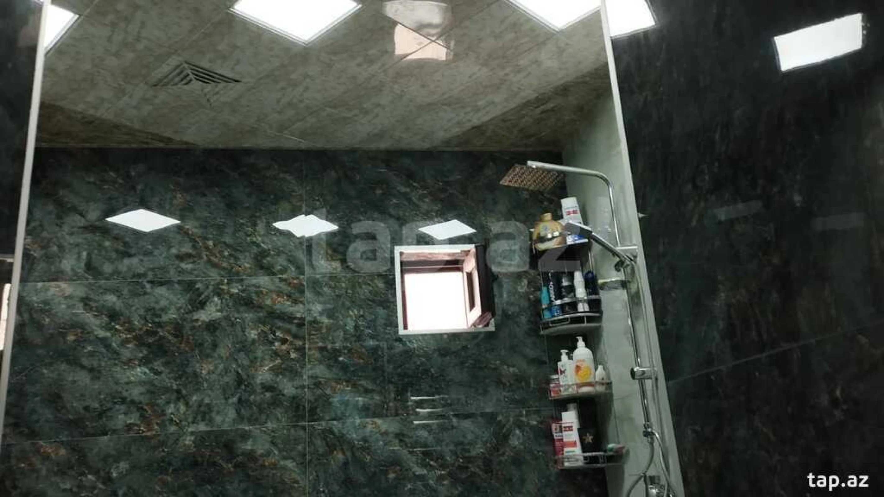 Satılır 3 otaqlı həyət evi