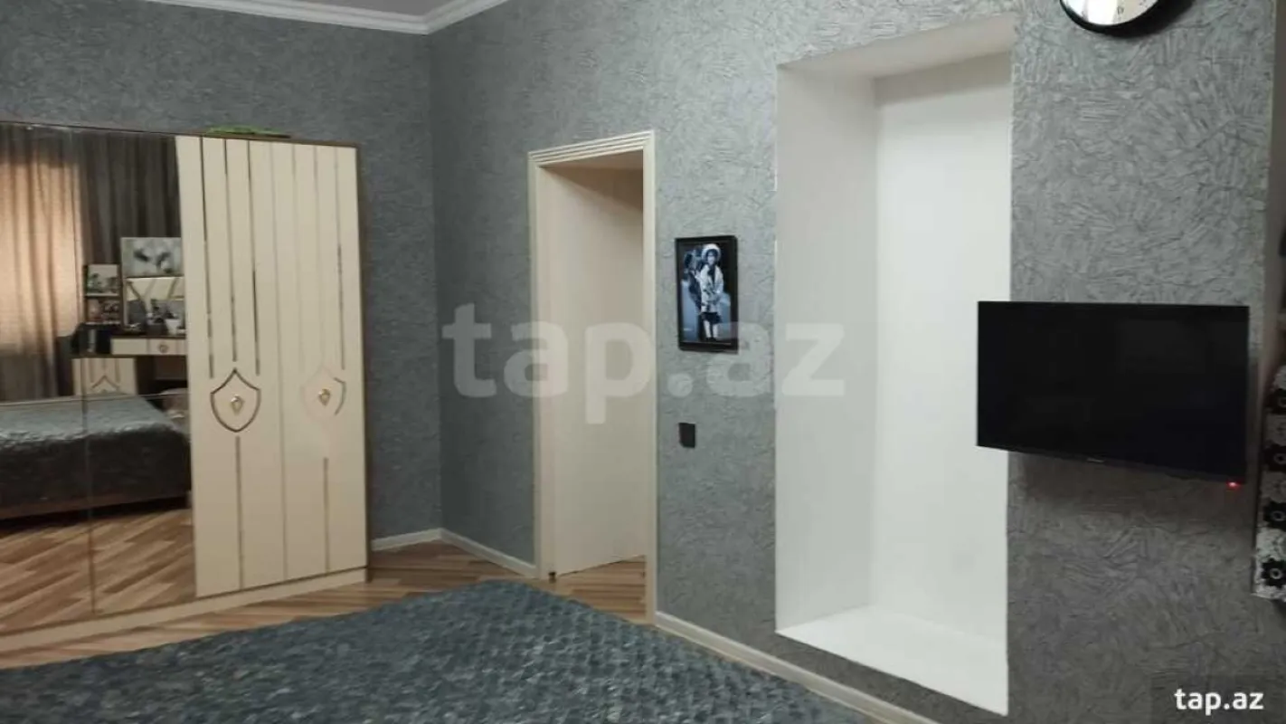 Satılır 3 otaqlı həyət evi