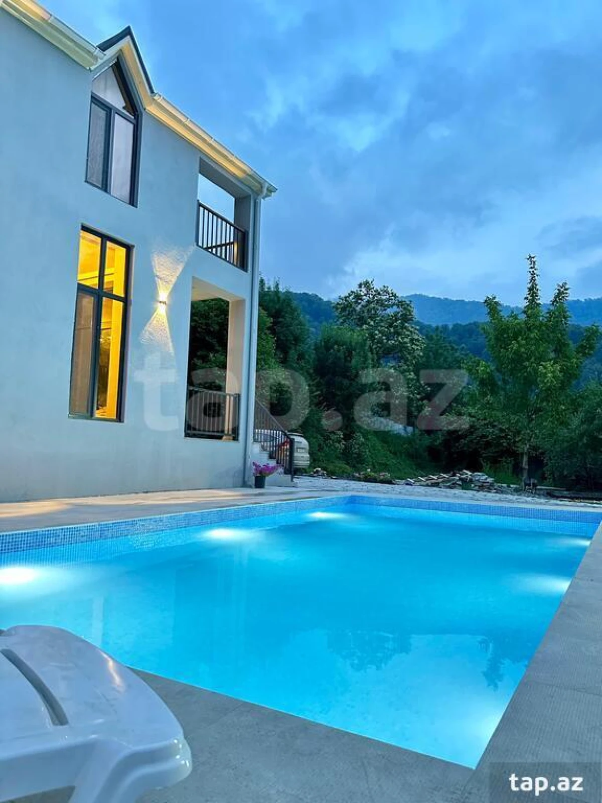 Kirayə verilir 4 otaqlı həyət evi