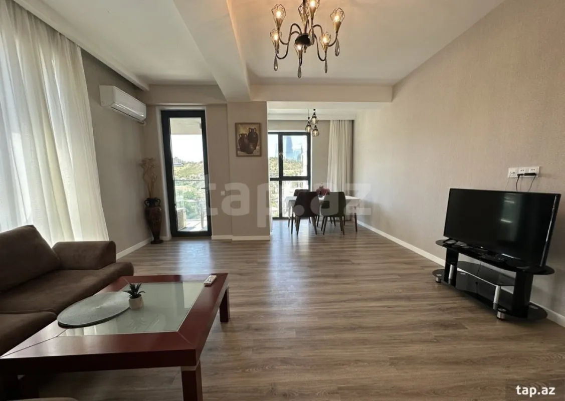 Kirayə verilir 2 otaqlı yeni tikili 78 m²