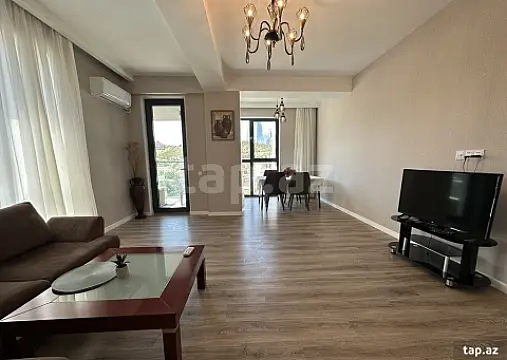 Kirayə verilir 2 otaqlı yeni tikili 78 m²