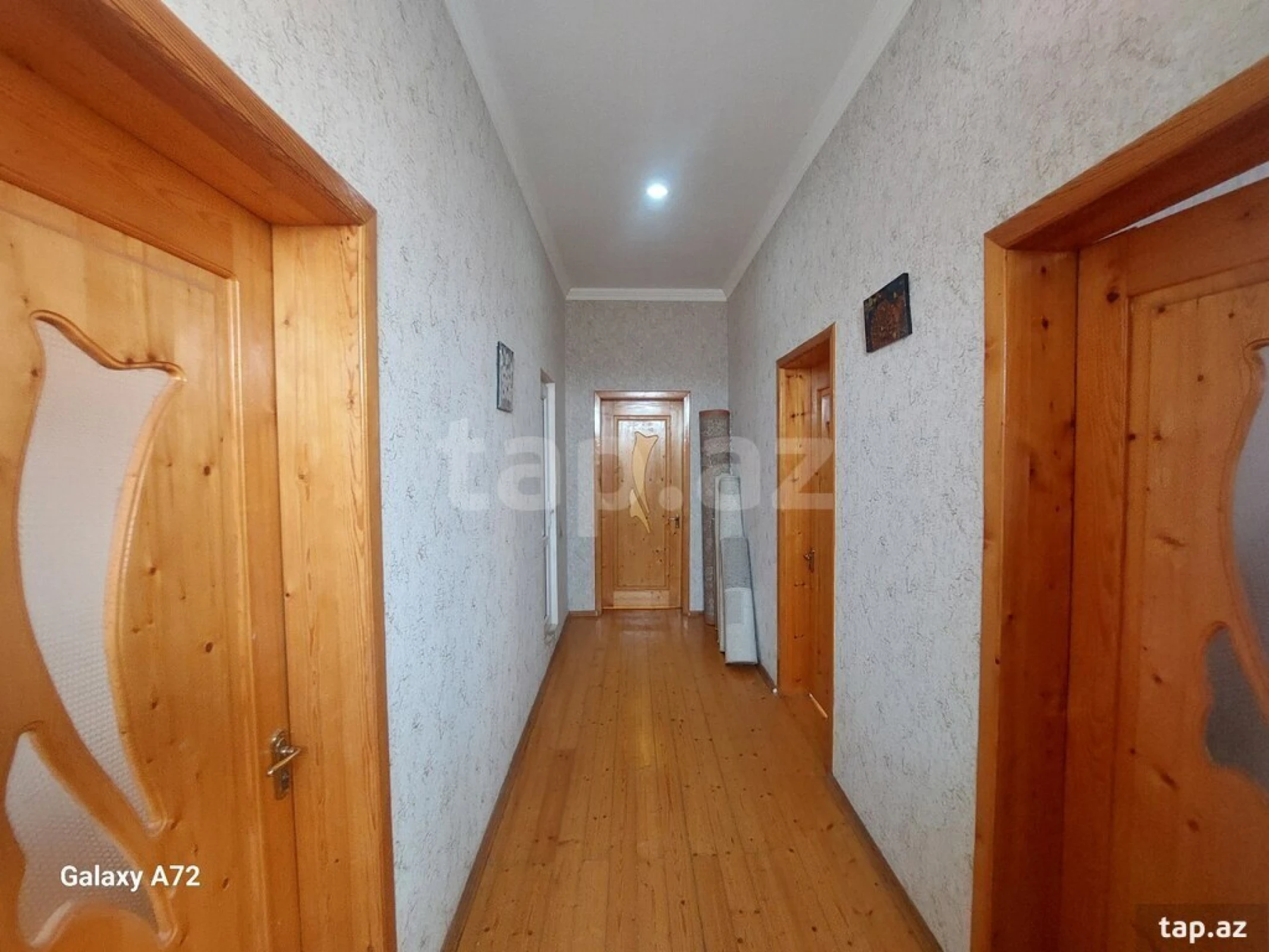 Satılır 3 otaqlı həyət evi