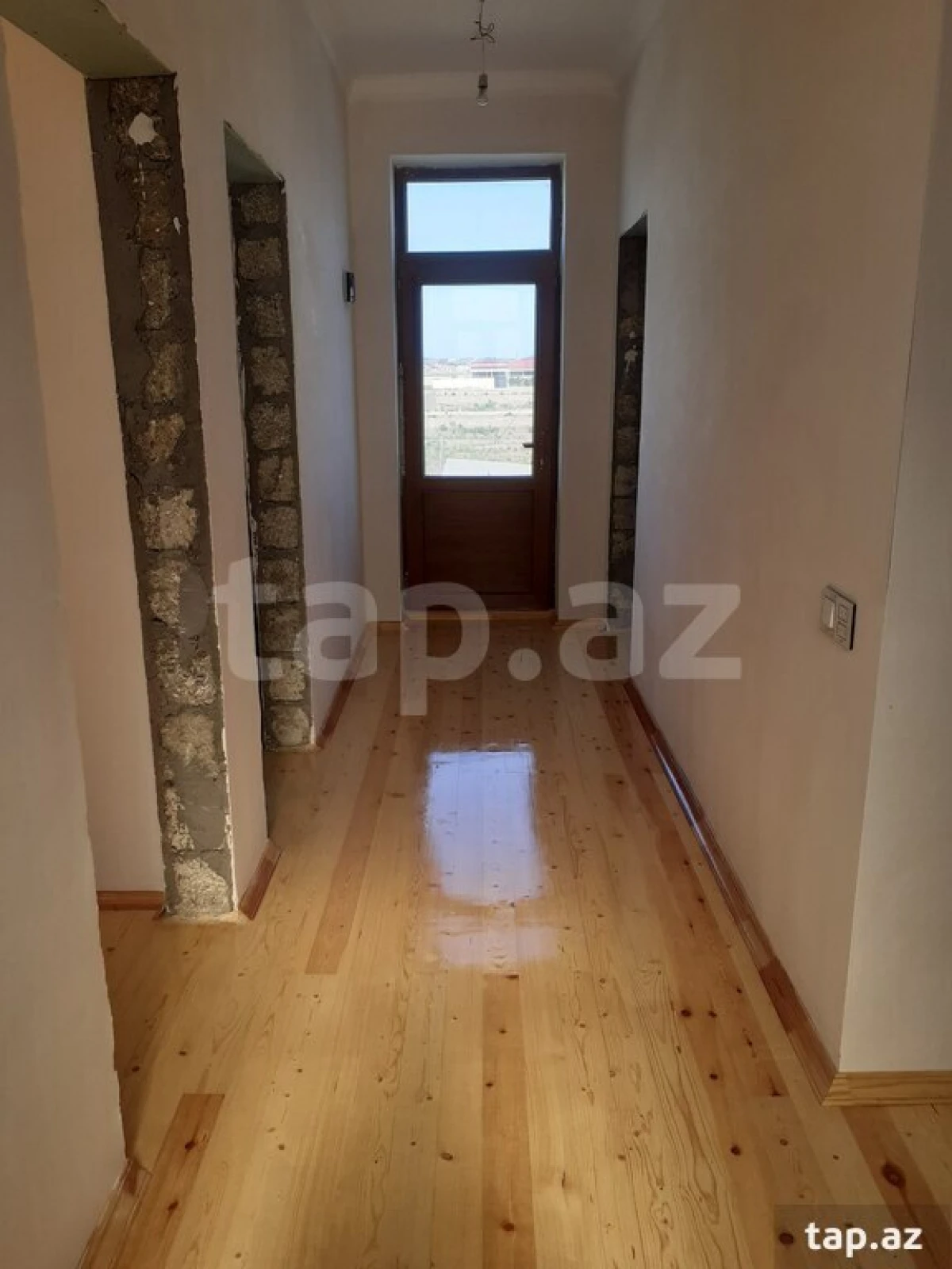 Satılır 4 otaqlı həyət evi