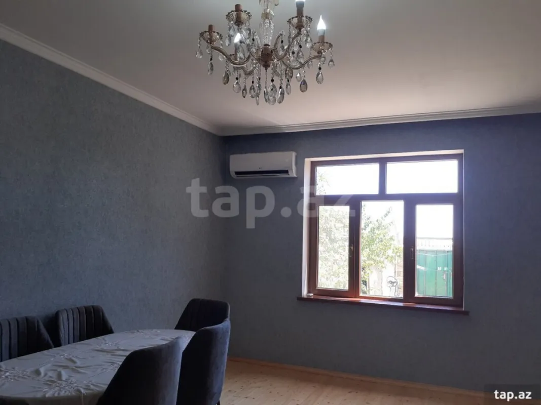 Satılır 4 otaqlı həyət evi